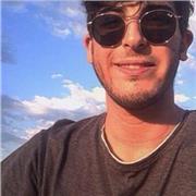 Offro ripetizioni di Italiano, Storia e Geografia. Mi sto laureando nel campo della comunicazione, lettere e spettacolo!